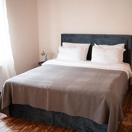Apartaments Nr. 33 ทาลซี ภายนอก รูปภาพ