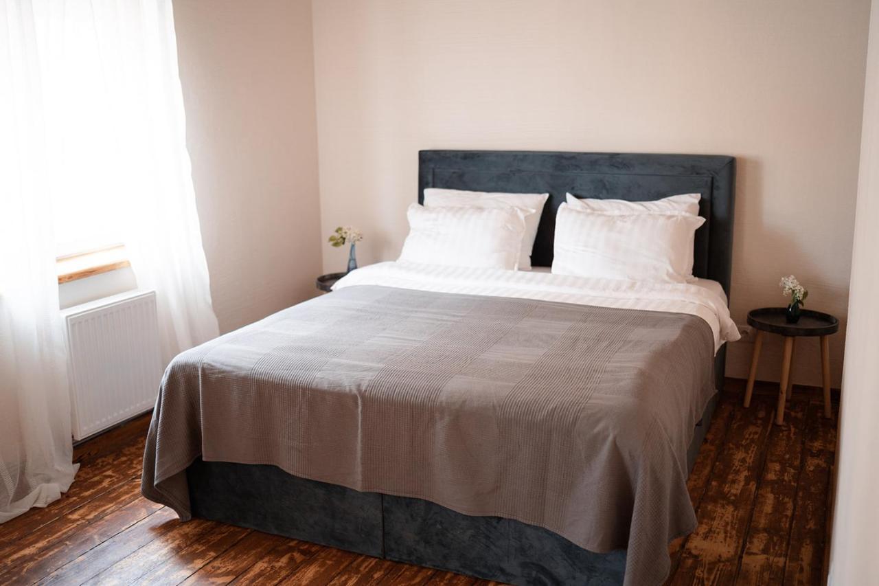 Apartaments Nr. 33 ทาลซี ภายนอก รูปภาพ